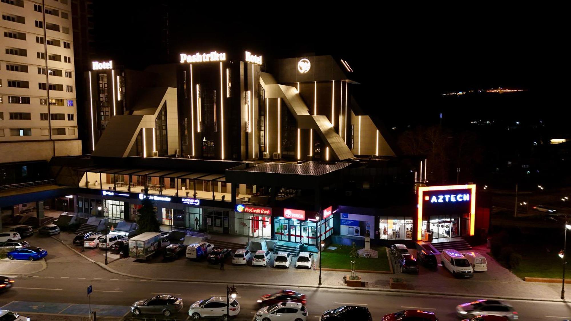 Hotel Pashtriku Gjakova Exterior foto